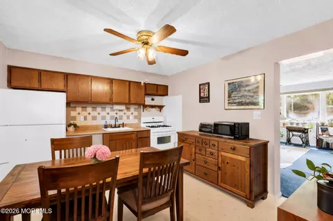 Other - 706 Christopher Ct, Brick, NJ 08724 photo 6 of 11