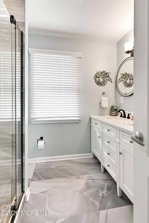 Bath - 93 Baltic Ave, Waretown, NJ 08758 photo 5 of 6
