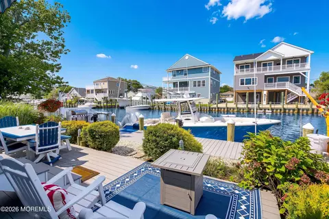 Exterior - 93 Baltic Ave, Waretown, NJ 08758 photo 3 of 4