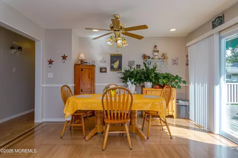Dining - 445 Silverton Rd, Brick, NJ 08723 photo 4 of 4