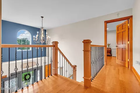 Entry Way - 9 Yosemite Rd, Howell, NJ 07731 photo 3 of 6