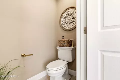 Bath - 11 Swallow Tail Ct, Jackson, NJ 08527 photo 7 of 8