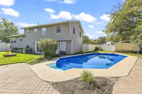 Exterior - 9 E Connecticut, Jackson, NJ 08527 photo 2 of 10