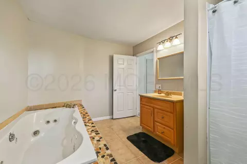 Bath - 9 E Connecticut, Jackson, NJ 08527 photo 3 of 5
