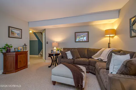 Living - 20 Eisenhower Ct, Matawan, NJ 07747 photo 4 of 4