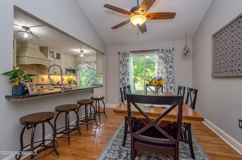 Dining - 20 Eisenhower Ct, Matawan, NJ 07747 photo 3 of 4