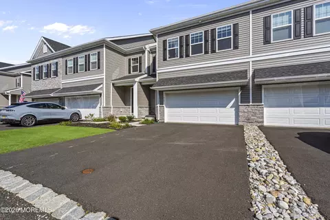 1404 Journey Ave, Marlboro, NJ 07746