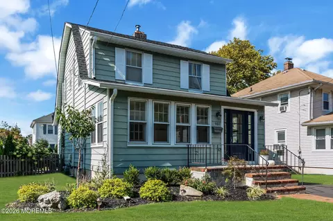 103 Mclaren St, Red Bank, NJ 07701