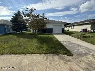5 Kinsale St, Toms River, NJ 08757