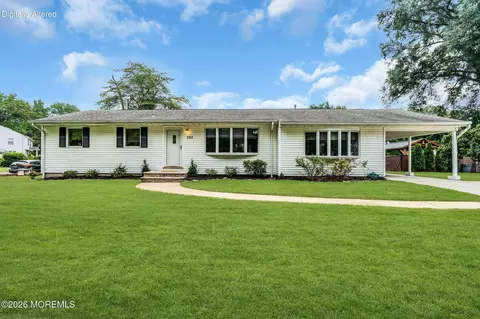 733 Harmony Rd, North Middletown, NJ 07748