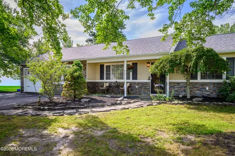 1109 Verdant Rd, Toms River, NJ 08753