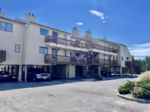 1153 Radio Rd, Little Egg Harbor, NJ 08087