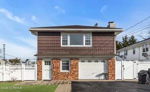 3209 Mattapan Ave, Point Pleasant, NJ 08742
