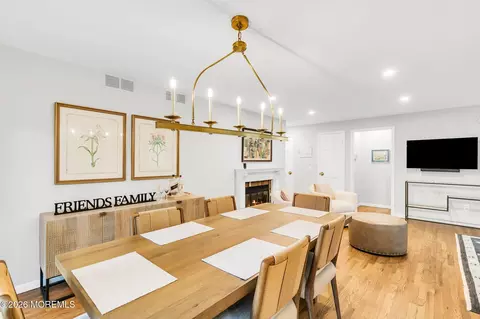 Dining - 2 Hickory Ct #B, Brielle, NJ 08730 photo 1 of 2