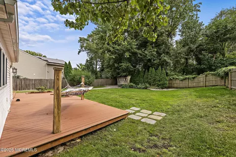 Exterior - 108 Hamilton Ave, Leonardo, NJ 07737 photo 7 of 12