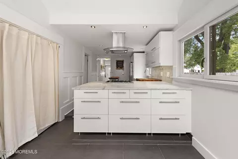 Kitchen - 108 Hamilton Ave, Leonardo, NJ 07737 photo 2 of 8