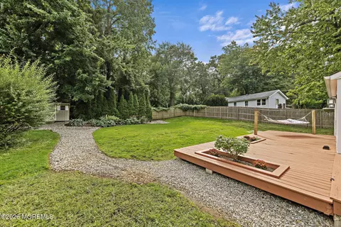 Exterior - 108 Hamilton Ave, Leonardo, NJ 07737 photo 4 of 12