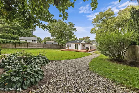 Exterior - 108 Hamilton Ave, Leonardo, NJ 07737 photo 6 of 12