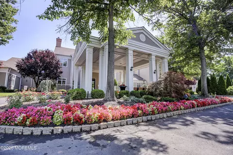 3 Rutland Ln #I, Monroe, NJ 08831