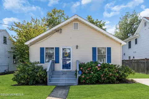 209 Park Ave, Bay Head, NJ 08742