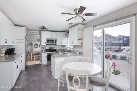 Kitchen - 719 Drum Point Rd, Brick, NJ 08723 photo 1 of 5