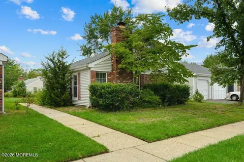 3 Dogwood Ct # A, Lakewood, NJ 08701