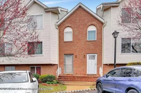 603 Holly Dr, Perth Amboy, NJ 08861
