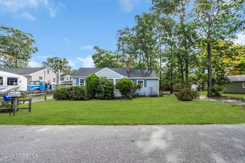 Exterior - 1526 Beverly Rd, Lacey, NJ 08734 photo 1 of 7