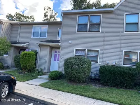 19 Pin Oak Ln, Little Egg Harbor, NJ 08087