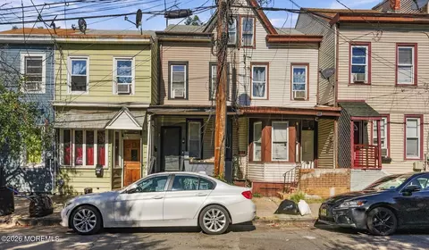 1213 Chestnut Ave, Trenton, NJ 08611