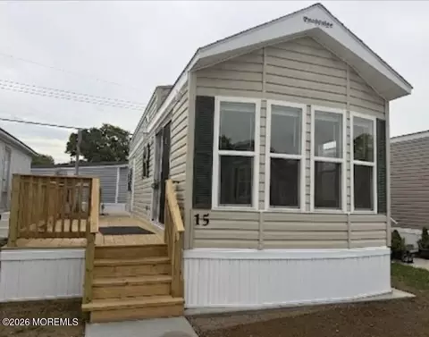 15 Avenue B, Keansburg, NJ 07734