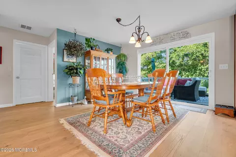 Dining - 23 Dolphin Way, Waretown, NJ 08758 photo 2 of 4
