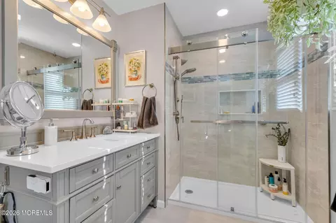 Bath - 23 Dolphin Way, Waretown, NJ 08758 photo 2 of 3