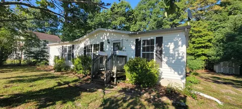 207 Booker Ave, Egg Harbor Twp, NJ 08234
