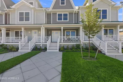 801 Main St #A2, Avon By The Sea, NJ 07717