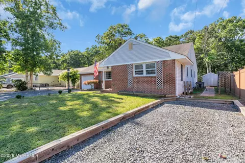 Exterior - 141 Sunset Dr, Forked River, NJ 08731 photo 13 of 20