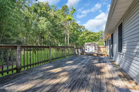 Exterior - 141 Sunset Dr, Forked River, NJ 08731 photo 11 of 20