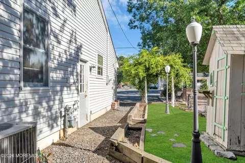 Exterior - 141 Sunset Dr, Forked River, NJ 08731 photo 4 of 20