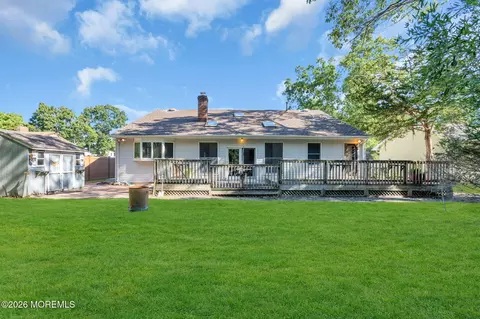Exterior - 141 Sunset Dr, Forked River, NJ 08731 photo 6 of 20