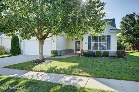 17 Reef Ln, Little Egg Harbor, NJ 08087