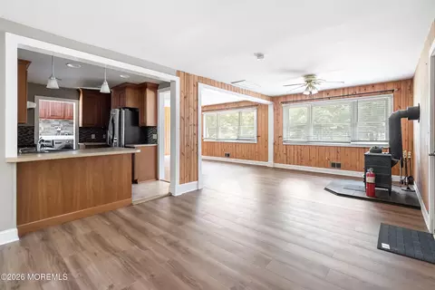 Living - 21 Murdock Pl, Jackson, NJ 08527 photo 3 of 3