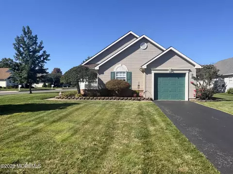 2319 Logan Ct, Toms River, NJ 08755