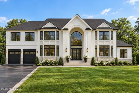 227 Cooper Rd, Red Bank, NJ 07701