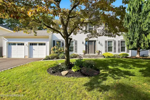 Exterior - 75 Chestnut Ave, Brick, NJ 08724 photo 2 of 5