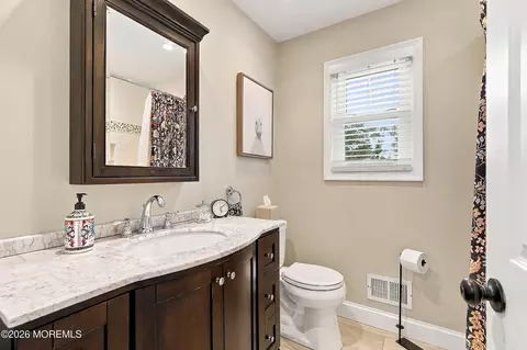 Bath - 75 Chestnut Ave, Brick, NJ 08724 photo 4 of 5