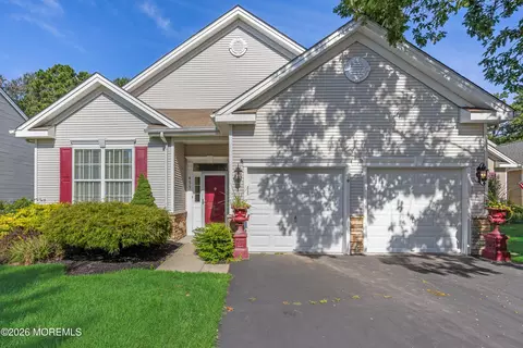 459 Golf View Dr, Little Egg Harbor, NJ 08087