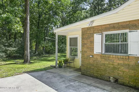 10 C Birch St, Toms River, NJ 08757