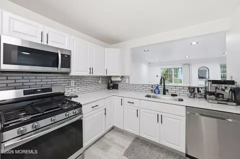 2603 Metedeconk Ct, Freehold, NJ 07728