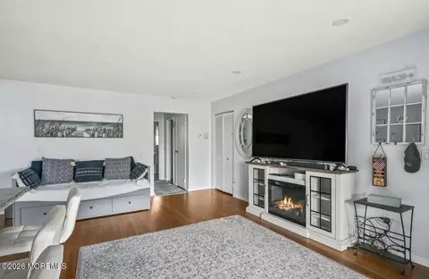 329 Shore Dr #D14, Highlands, NJ 07732