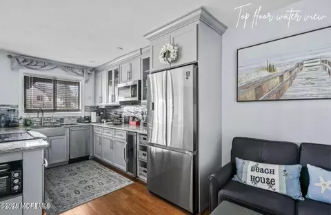 329 Shore Dr #D14, Highlands, NJ 07732